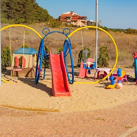 Menada Sozopol Apartments エクステリア 写真