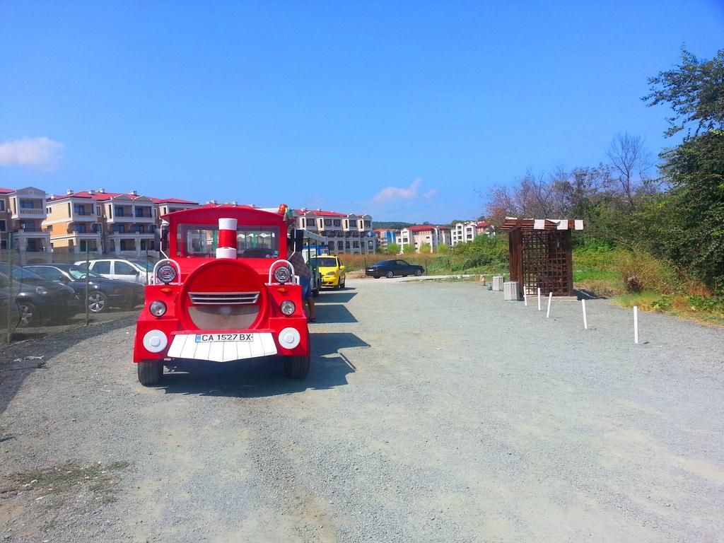 Menada Sozopol Apartments エクステリア 写真