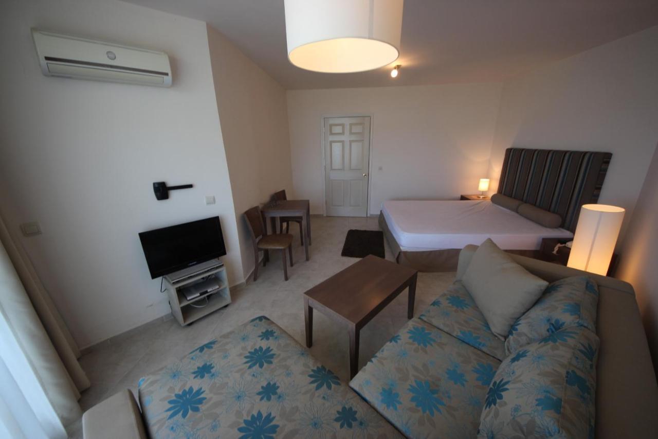 Menada Sozopol Apartments エクステリア 写真