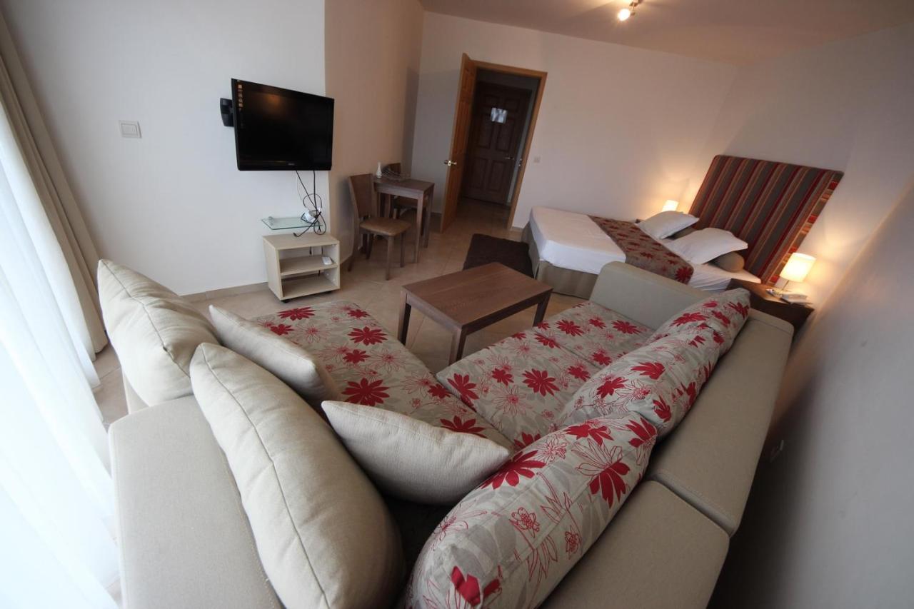 Menada Sozopol Apartments エクステリア 写真