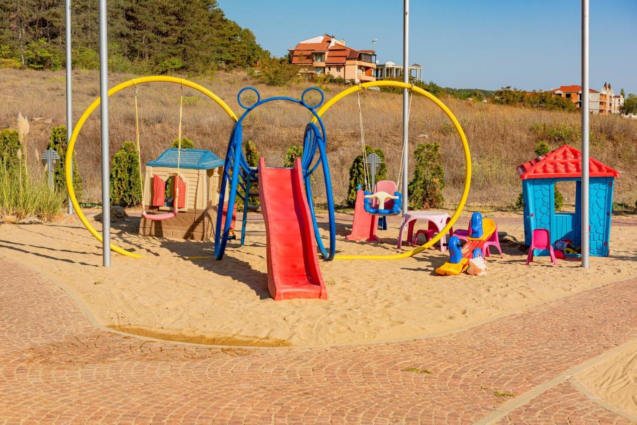 Menada Sozopol Apartments エクステリア 写真