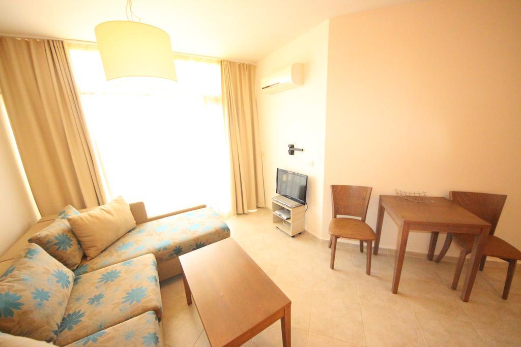 Menada Sozopol Apartments エクステリア 写真